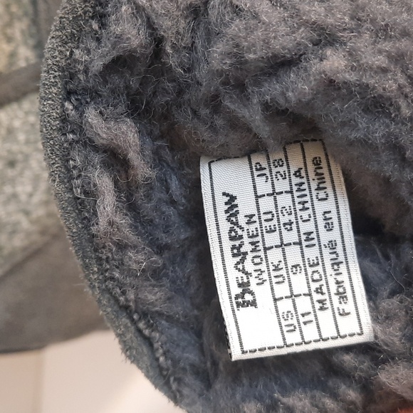 BearPaw Women's Charcoal Buckle Boots Size 11 - Picture 8 of 10